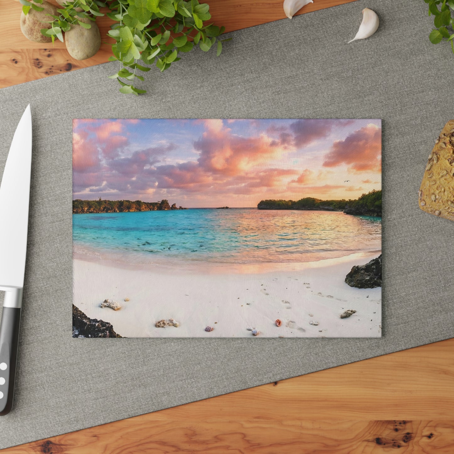 Coopers Island Bermuda — Glass Cutting Board